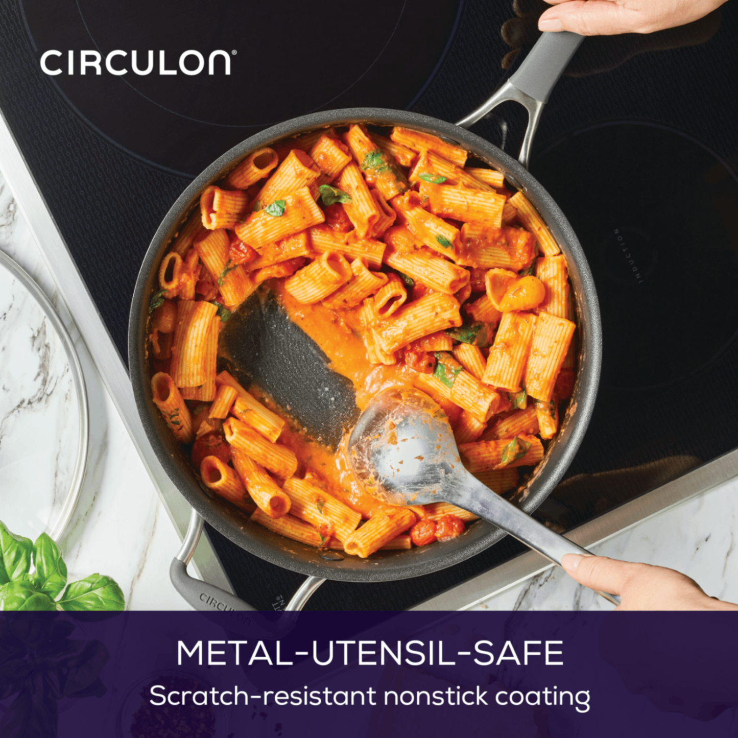 Circulon A1 ScratchDefense Extreme Non-stick Sauteuse met Deksel en Hulphandvat 28cm/4,7L